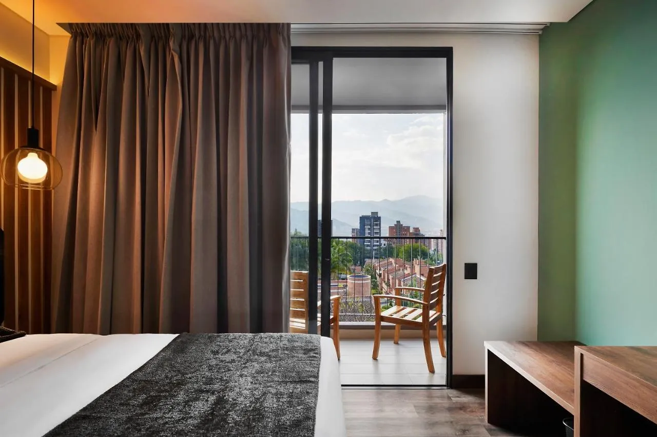 Blues Suites Medellín Otel