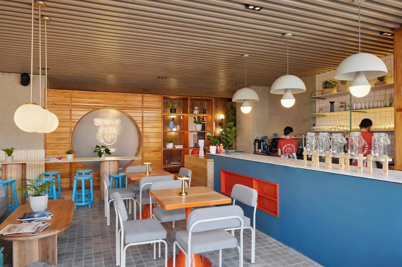 Blues Suites Medellín 4*,